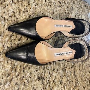 Manolo Blahnik Black Carolyne Calf Sling Back Shoes
